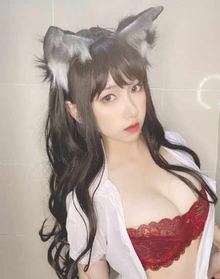夏日吊带裙_1080在线播放观看